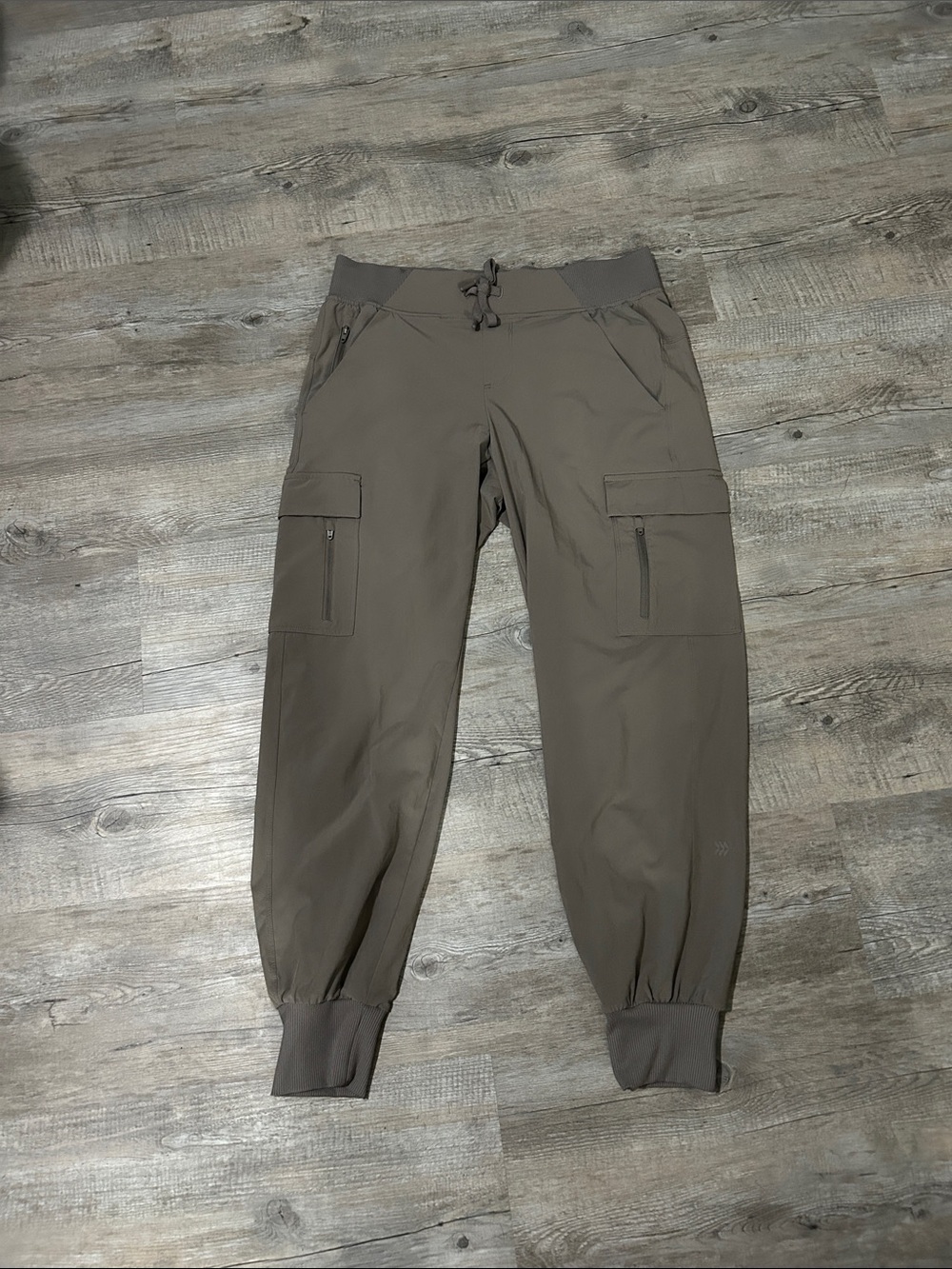 all in motion Women’s Cargo Joggers in Taupe